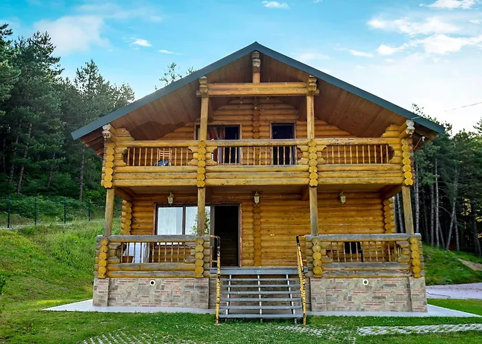 Surami Savannah Სურამი Სავანა